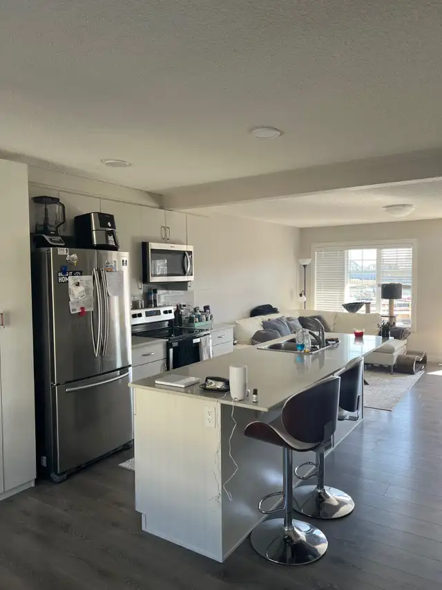 Perfect 2 Bedroom Townhouse for Rent! - Photo 6