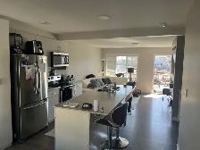 Perfect 2 Bedroom Townhouse for Rent! - Photo 8