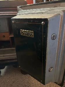 Safe Canadian diebold  wpg mb - Photo 3