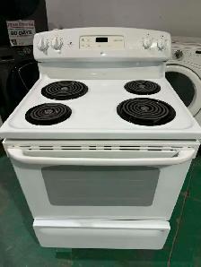 $425 Sale! GE Coil Top Stove Free Delivery