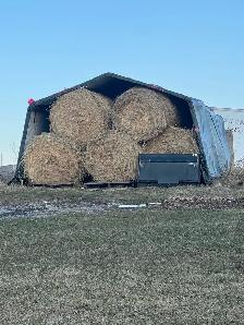 Round bales for sale