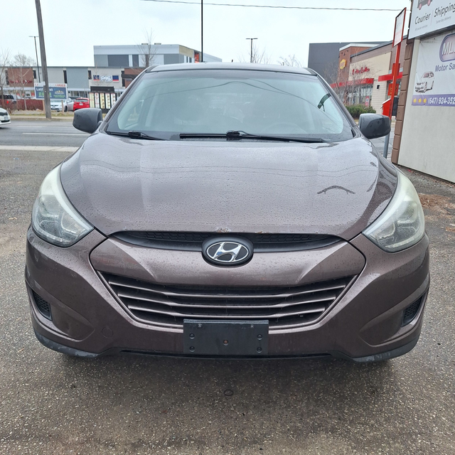 2014 Hyundai Tucson GL AWD, 2.0L 4cyl - Photo 11