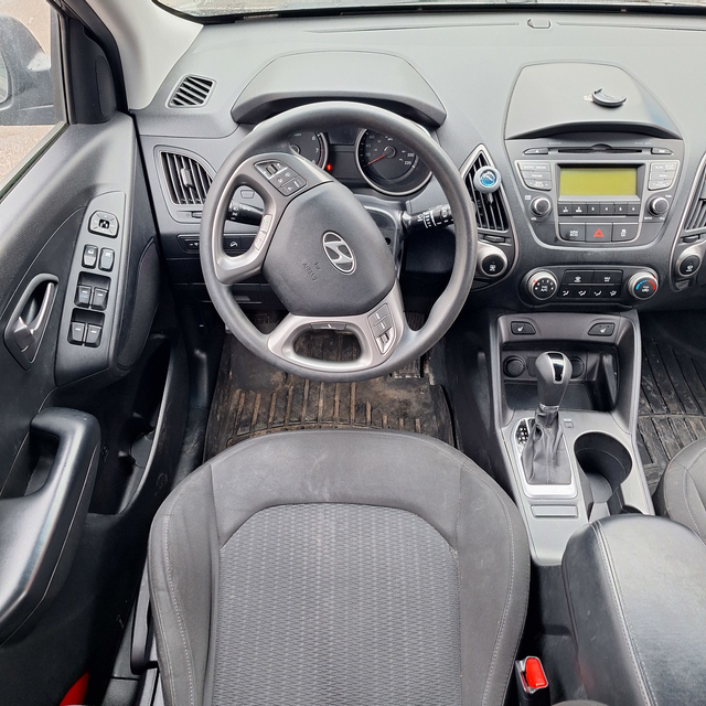 2014 Hyundai Tucson GL AWD, 2.0L 4cyl - Photo 15