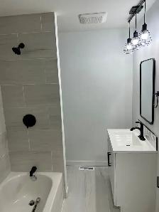 Renovated 3BR Upper-Level Home |Furnished | WiFi   Parking - Photo 5