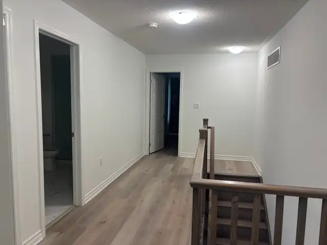 Private Room Rent in Brampton - Photo 6