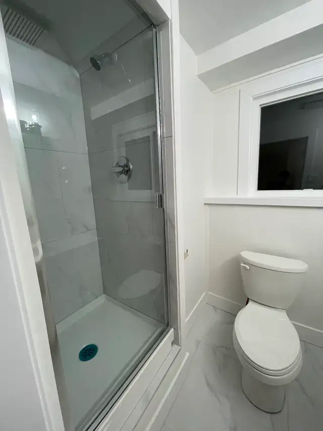 Private furnished room for rent near Braid Station bus 128, 155, - Photo 4