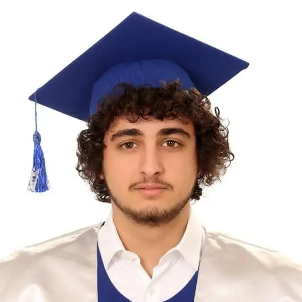 McMaster Economics Graduate — Math, Economics & Statistics Tutor