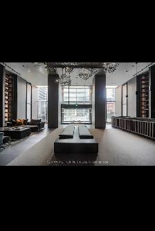 3 bedroom condo Yorkville - Photo 2