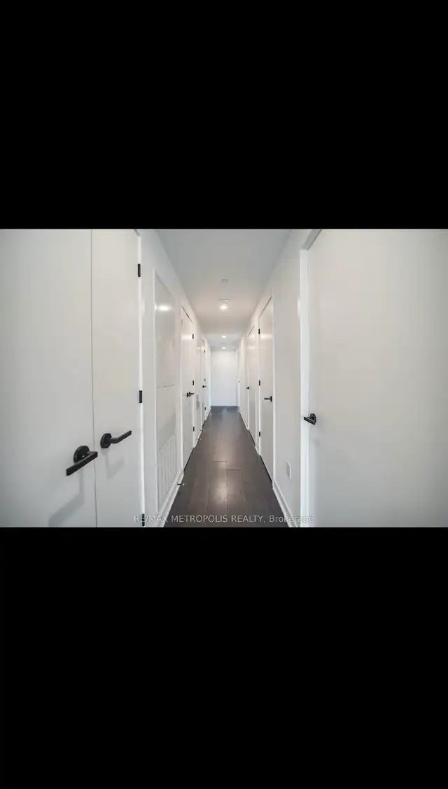 3 bedroom condo Yorkville - Photo 4
