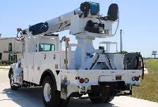 2016 Kenworth T300 Altec DC47-TR Digger Derrick - Photo 2