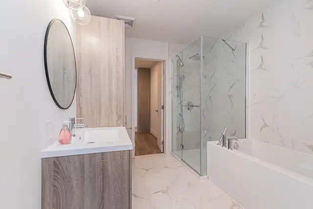 2 bed 2 bath apartment - Photo 8