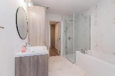 2 bed 2 bath apartment - Photo 8