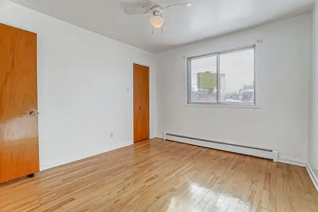 4 1/2 avec 2 chambres à coucher à une rue boul. Gouin - Photo 5