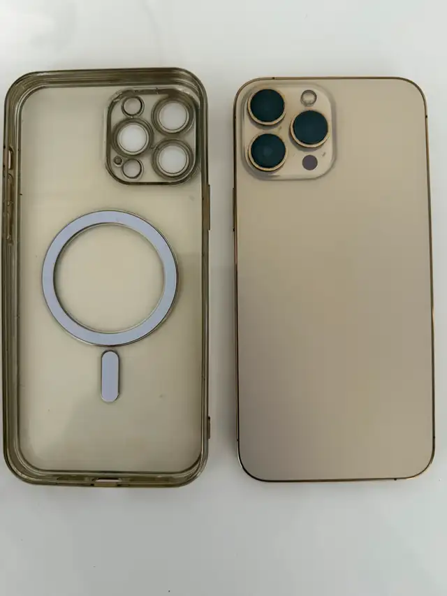 Gold iPhone 13 Pro Max - 128 GB - FOR SALE! - Photo 2
