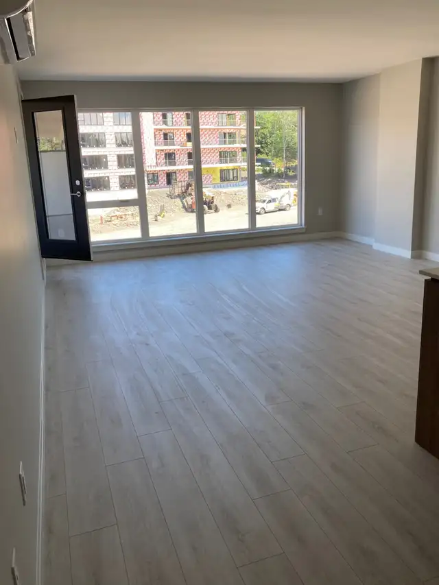 2 bedroom/2 bathroom/den, Shiraz Gardens 50  Community - Photo 9