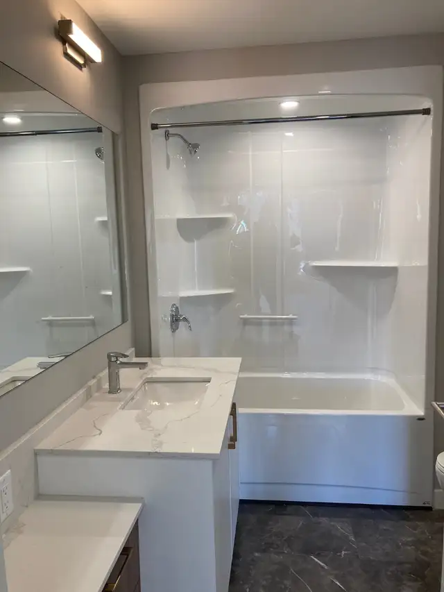 2 bedroom/2 bathroom/den, Shiraz Gardens 50  Community - Photo 14