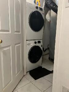 Room for Rent - York University Village - Photo 3