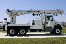 2013 Freightliner M2 Commander 6060 Digger Derrick