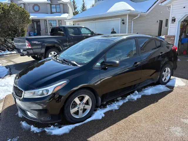 2017 KIA FORTE - Photo 2