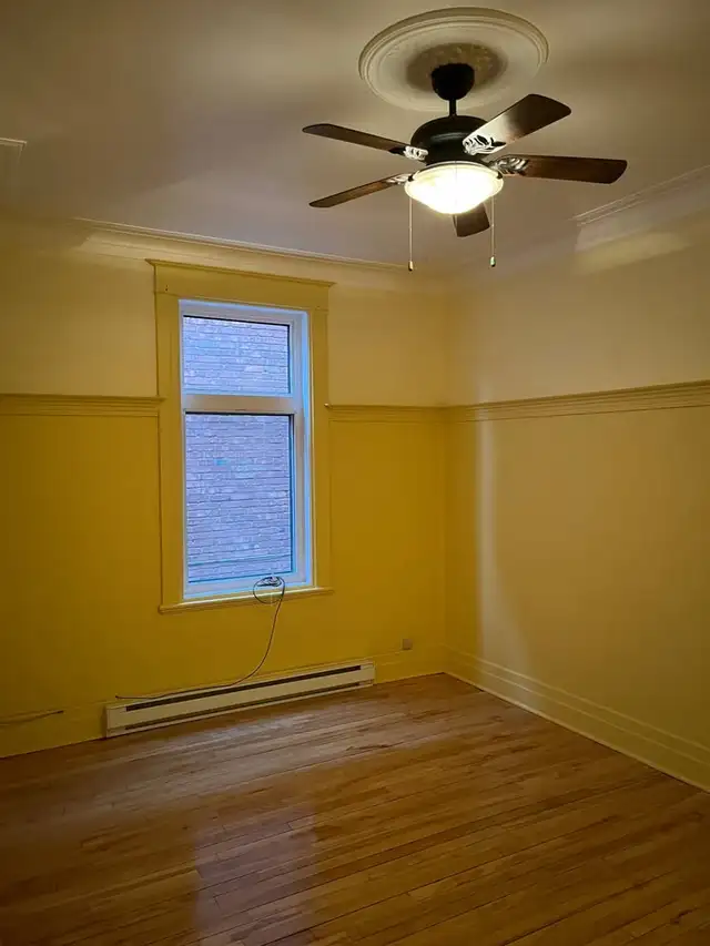 Grand 4 1/2 semi-meublé, entièrement rénové, 1,764$/mois - Photo 5