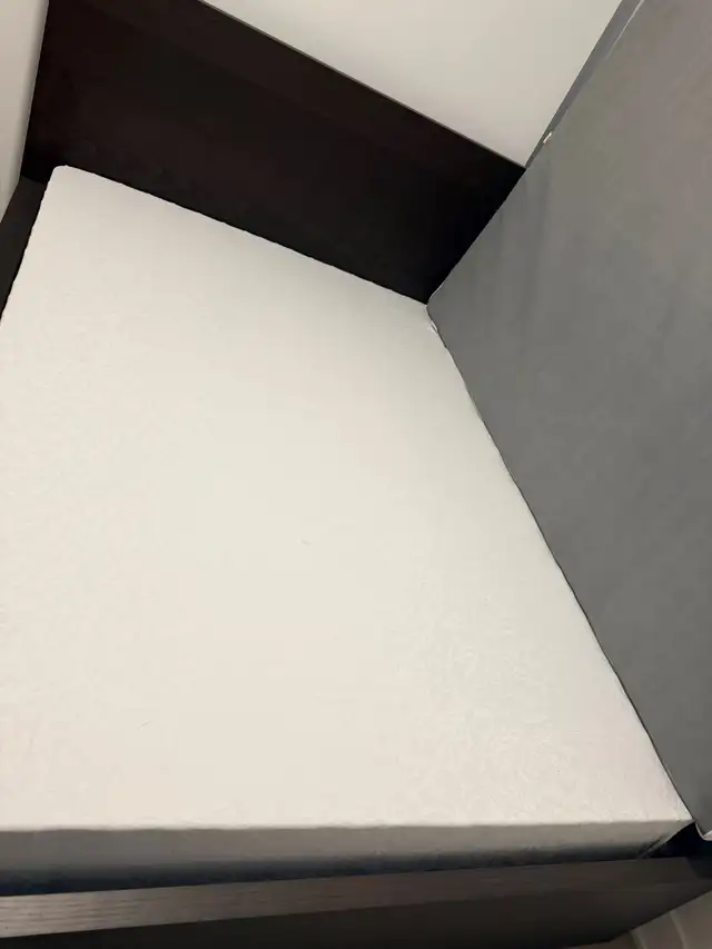 Lit matelas et Sommier comme neuf - Photo 3