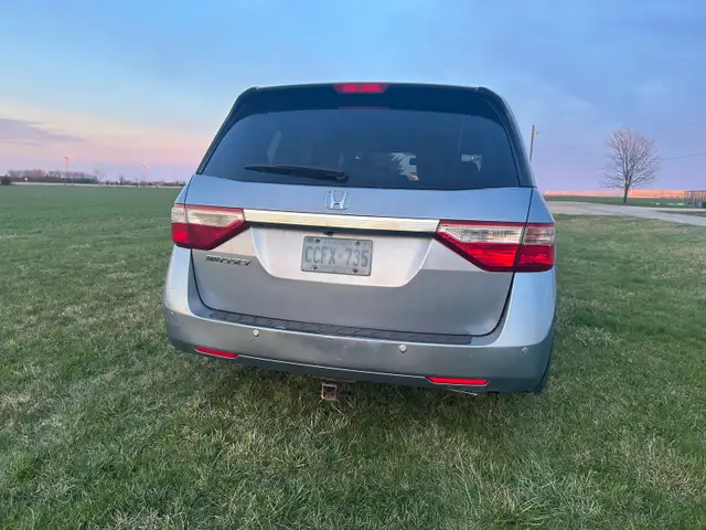 Honda Odyssey - Photo 5