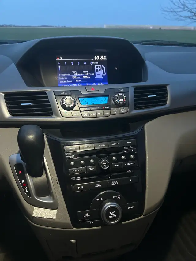 Honda Odyssey - Photo 9