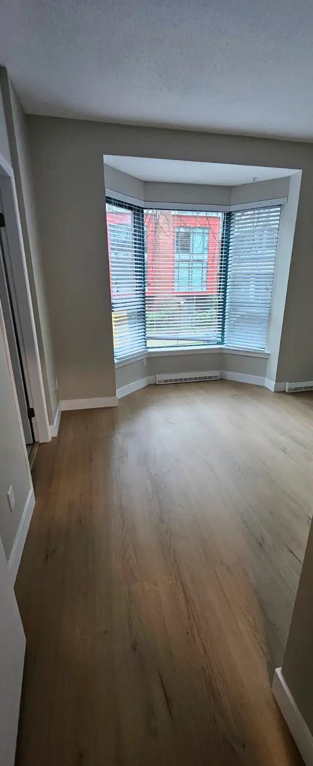 Prestigious Coal Harbour Downtown Vancouver - Photo 8