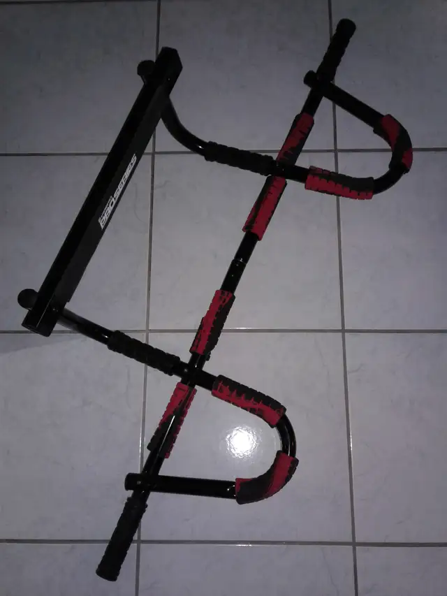 ENERGETICS PRO SERIES DOORWAY CHIN-UP / PULL-UP BAR - trade