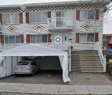 5 1/2 MAIN FLOOR DUPLEX