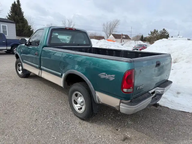 1997 Ford F-150 - Photo 3