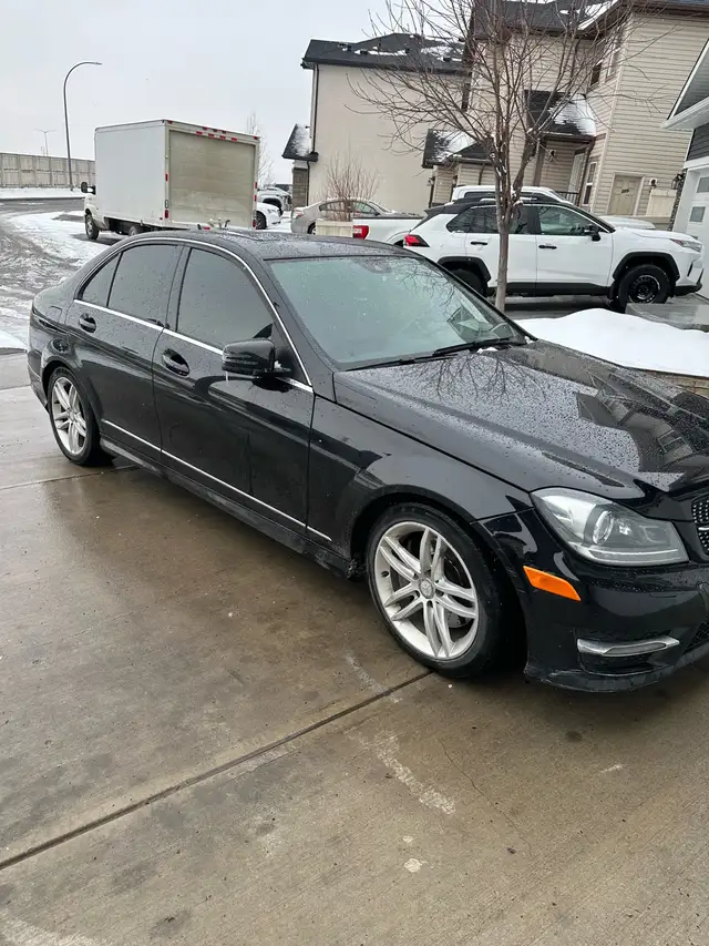 Mercedes c300 4matic - Photo 3
