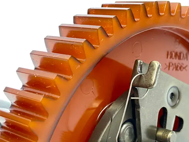 Honda Genuine CAMSHAFT ASSY. 14100-ZJ1-842 for GX610 GX620GX670 - Photo 9