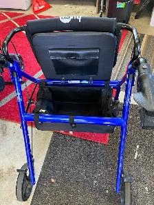 déambulateur Hugo très propre et excellent état - Photo 2