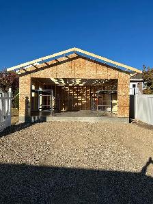 Looking for labourers or apprentice carpenters - Photo 3