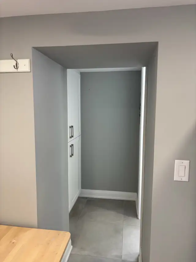 Bachelor in Long branch Etobicoke - Photo 7