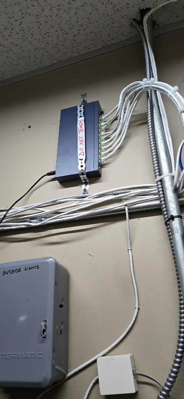 cctv cameras - Photo 8