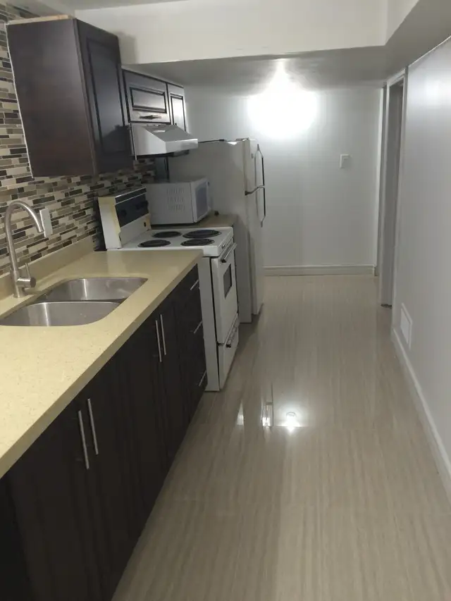 For Male- Single room in Scarborough (Sheppard & Markham)