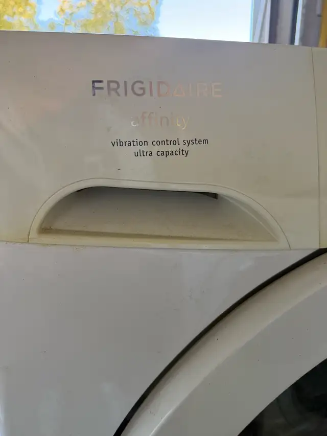 Frigidaire Affinity Washer and Dryer Set - Photo 2