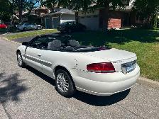 2004 Chrysler Sebring LX Convertible - Photo 3