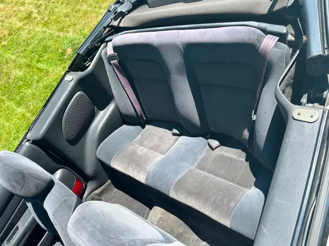 2004 Chrysler Sebring LX Convertible - Photo 7