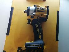 new 20v DeWalt brushless atomic 1/2' compact impact
