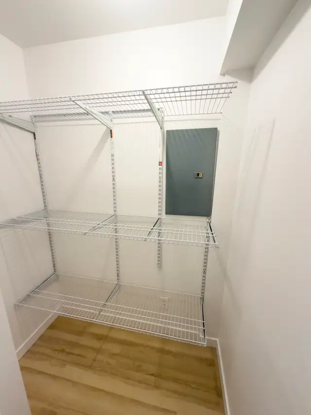 Grand 5 ½ rénové Centre sud, parc Lafontaine, métro Papineau - Photo 9