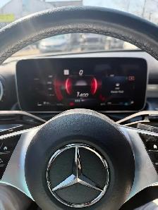 Mercedes Benz C-Class - Photo 3