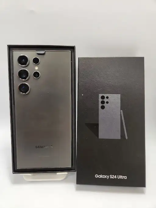 Samsung Galaxy S24Ultra 512gb 3 Months Warranty W/Charger