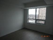 1 Bdr 1 Dent Condo for Rent on Toronto Dupont & Lansdowne $2100 - Photo 2