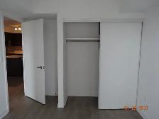 1 Bdr 1 Dent Condo for Rent on Toronto Dupont & Lansdowne $2100 - Photo 3