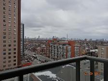 1 Bdr 1 Dent Condo for Rent on Toronto Dupont & Lansdowne $2100 - Photo 7