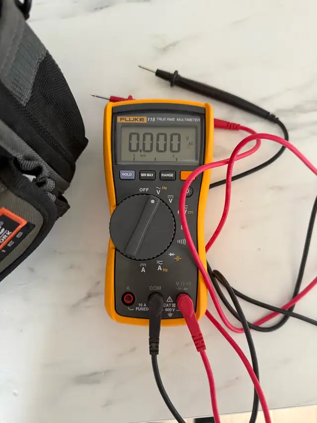 Fluke 115 multimeter for sale