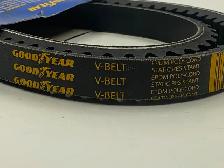 Goodyear 28706 V-Belt, 28/32' wide, 70.6' Length - Photo 3